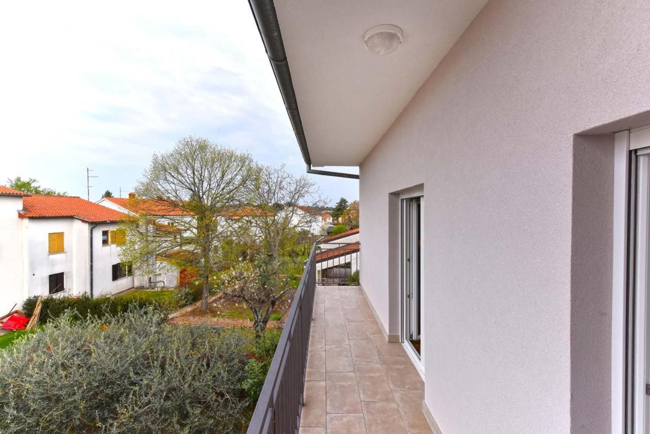 Apartment Brezac Olive Garden Fažana