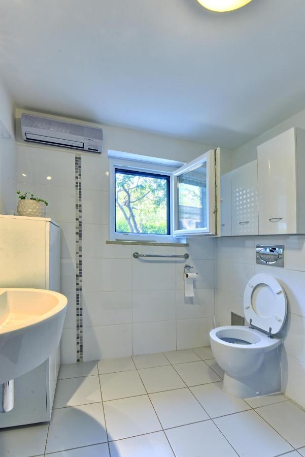 Brezac Olive Garden Apartment Fazana